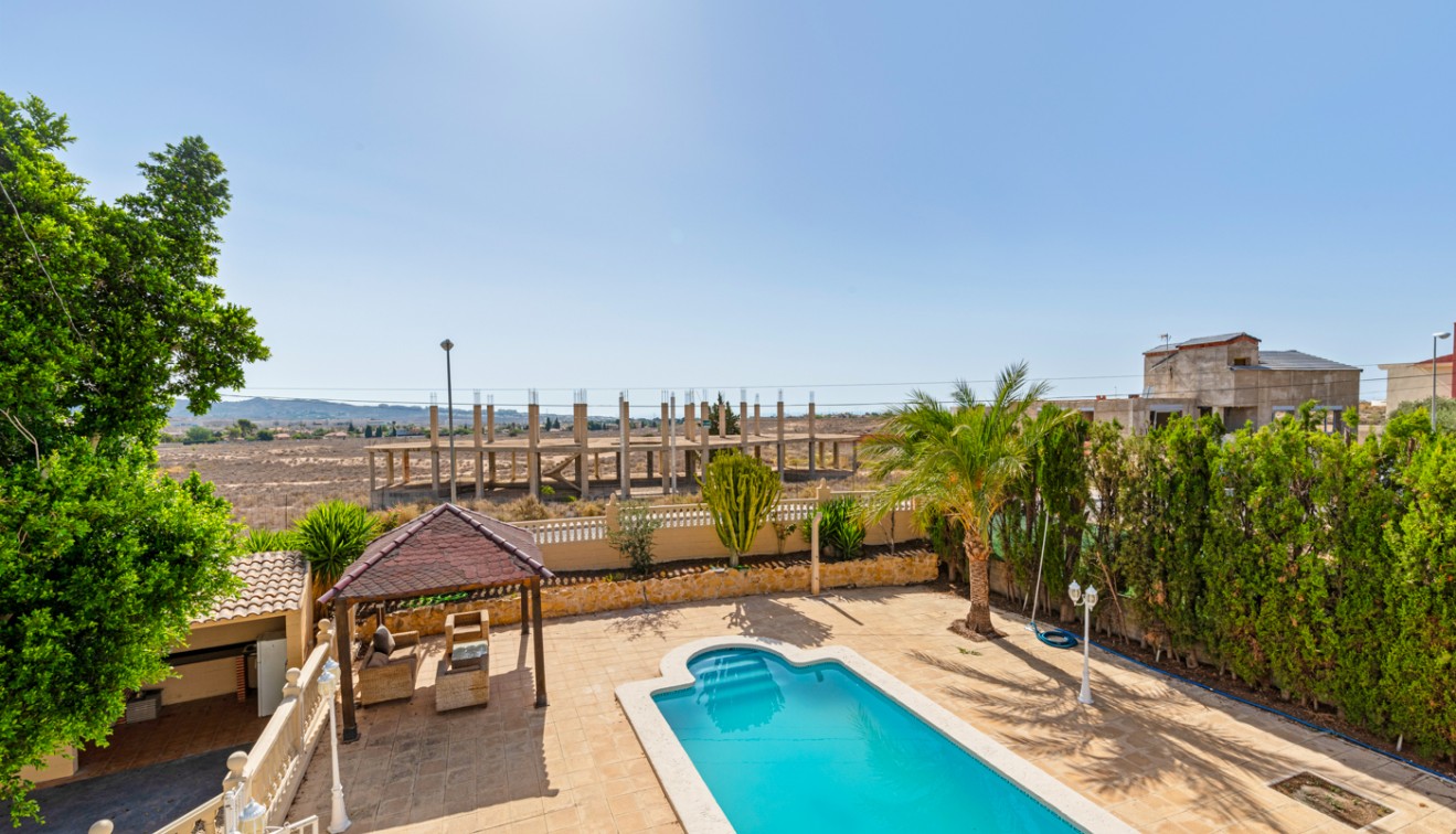 Venta - Chalet - Mutxamel