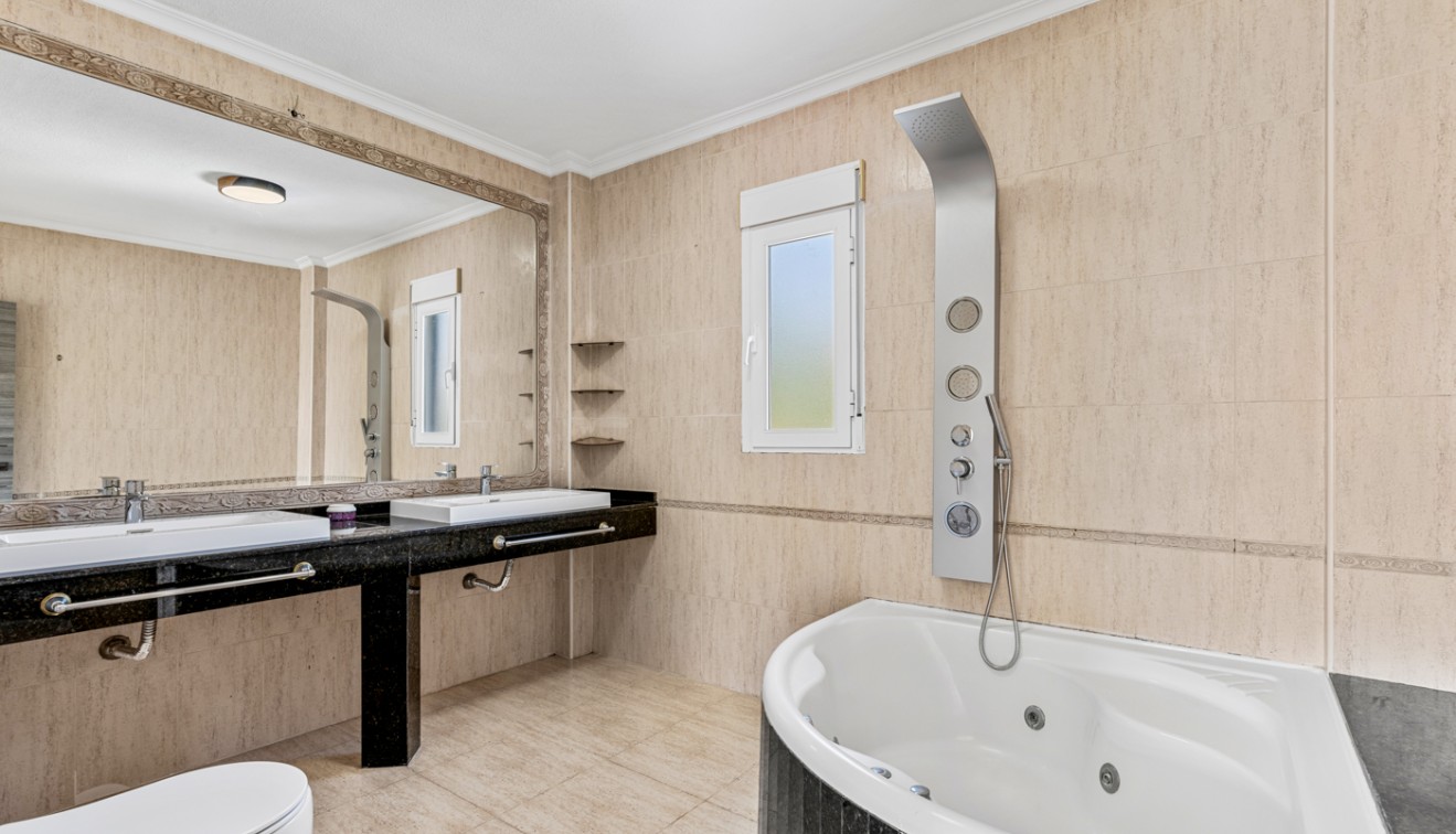 Venta - Chalet - Mutxamel