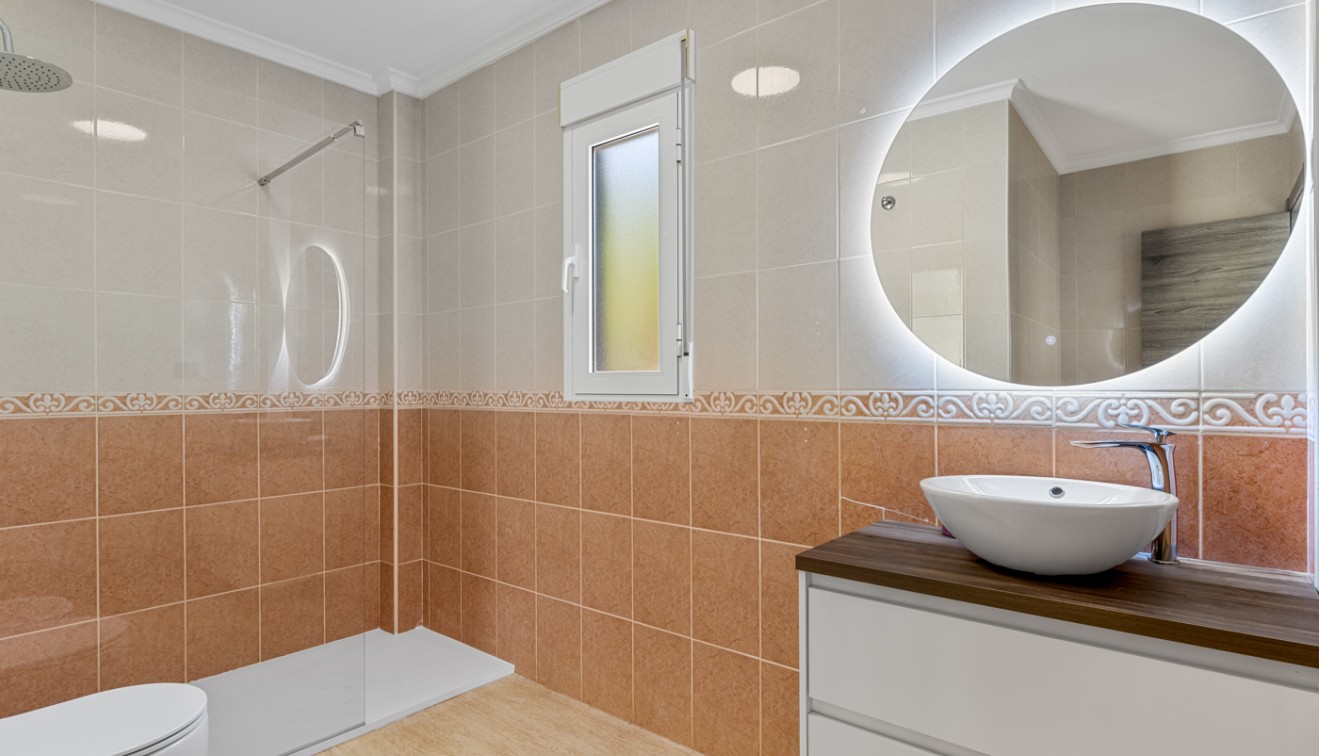 Venta - Chalet - Mutxamel