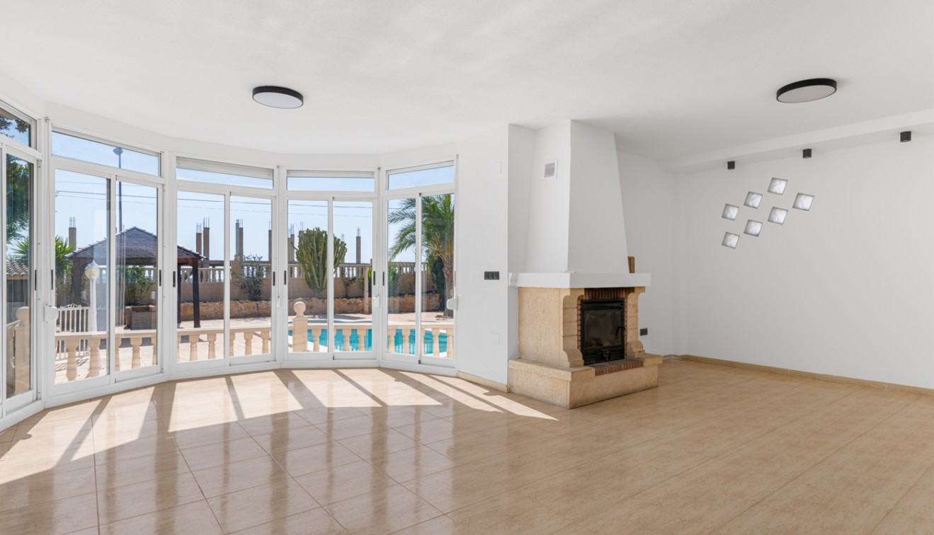 Venta - Chalet - Mutxamel