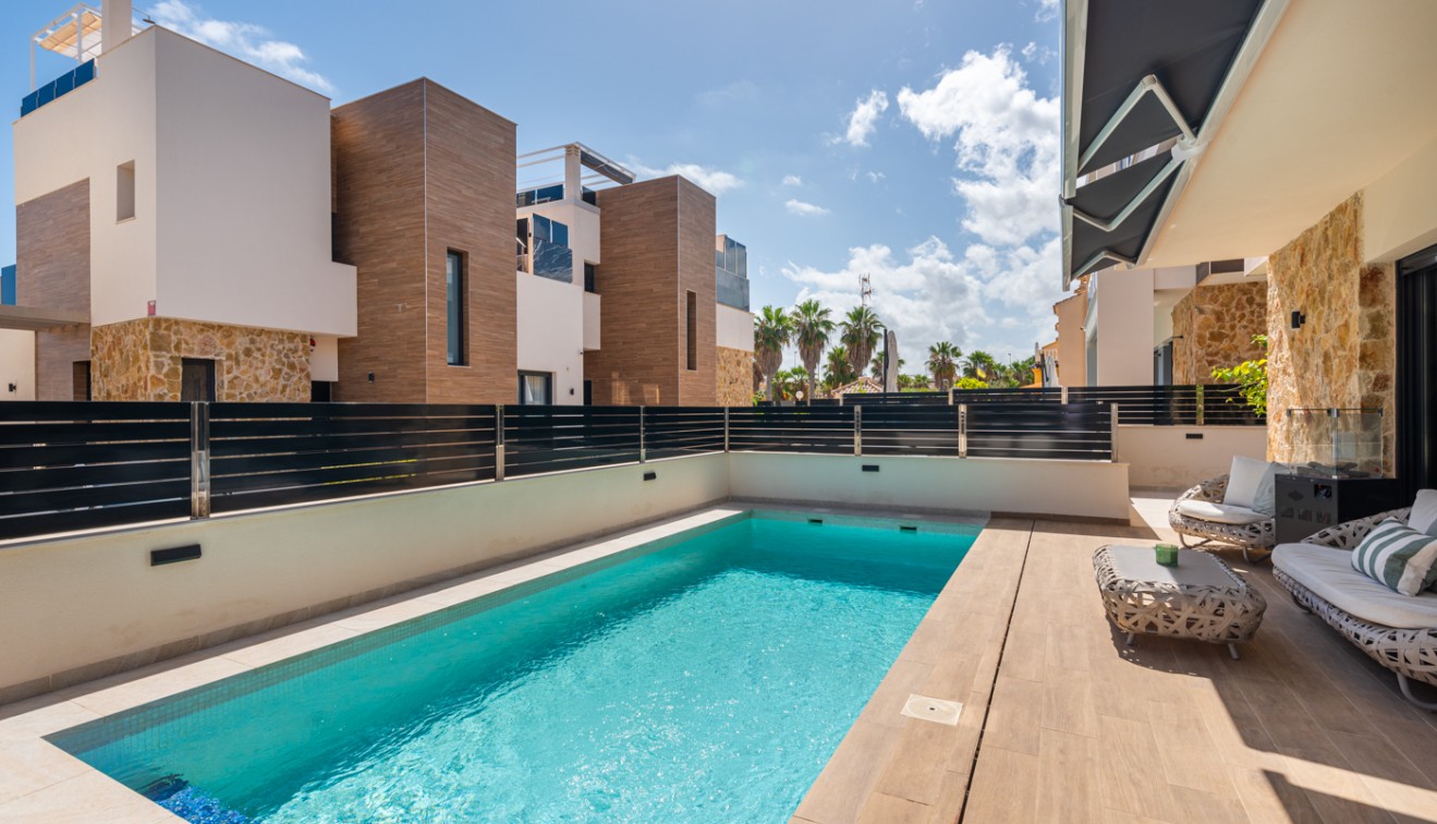 Venta - Chalet - Orihuela costa - Lomas de Cabo Roig