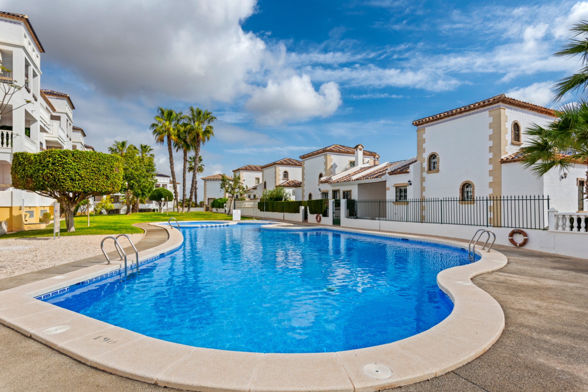 Venta - Chalet - Orihuela costa - Villamartín