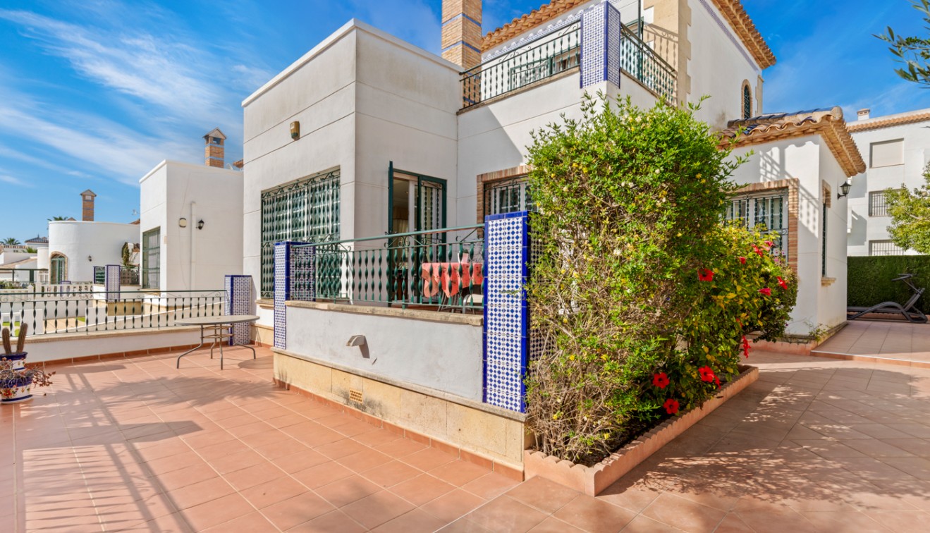 Venta - Chalet - Orihuela costa - Villamartín