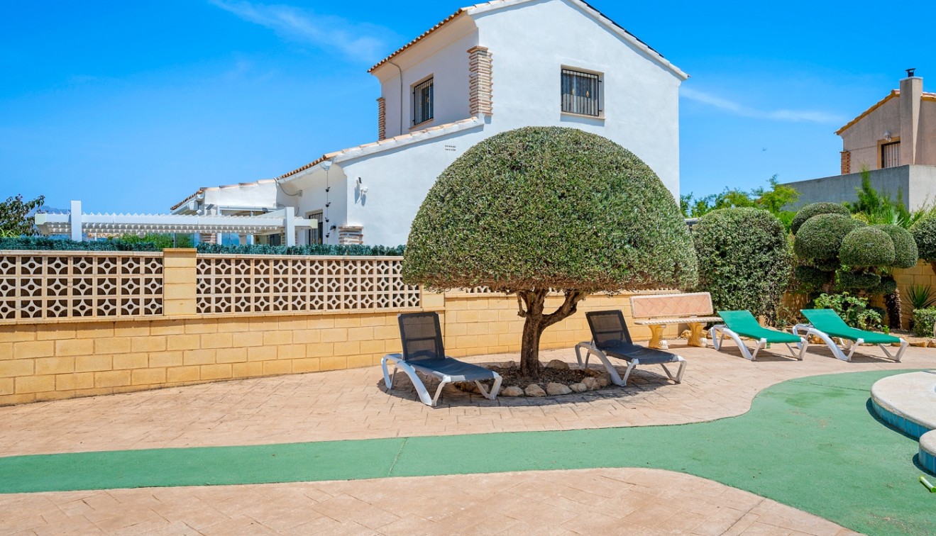 Venta - Chalet - Polop