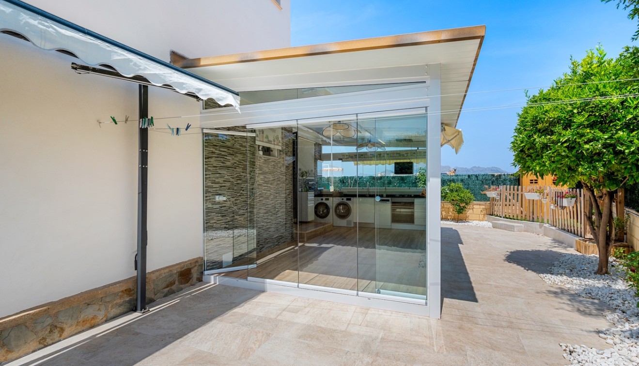 Venta - Chalet - Polop