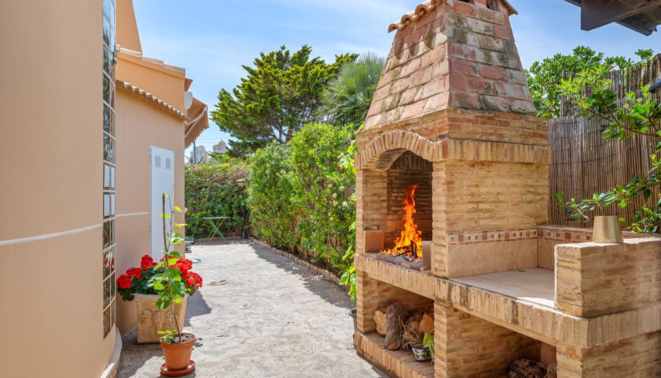 Venta - Chalet - Torrevieja - La Mata