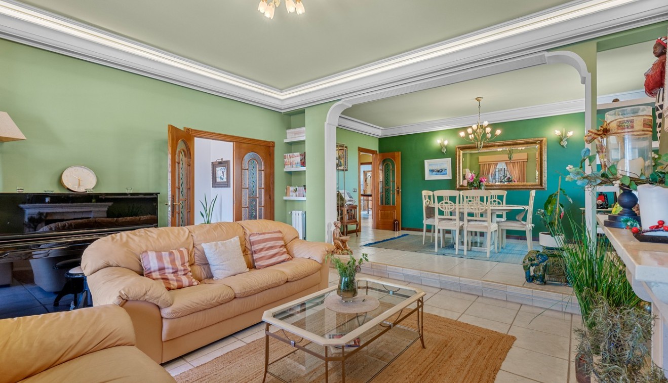 Venta - Chalet - Torrevieja - La Mata