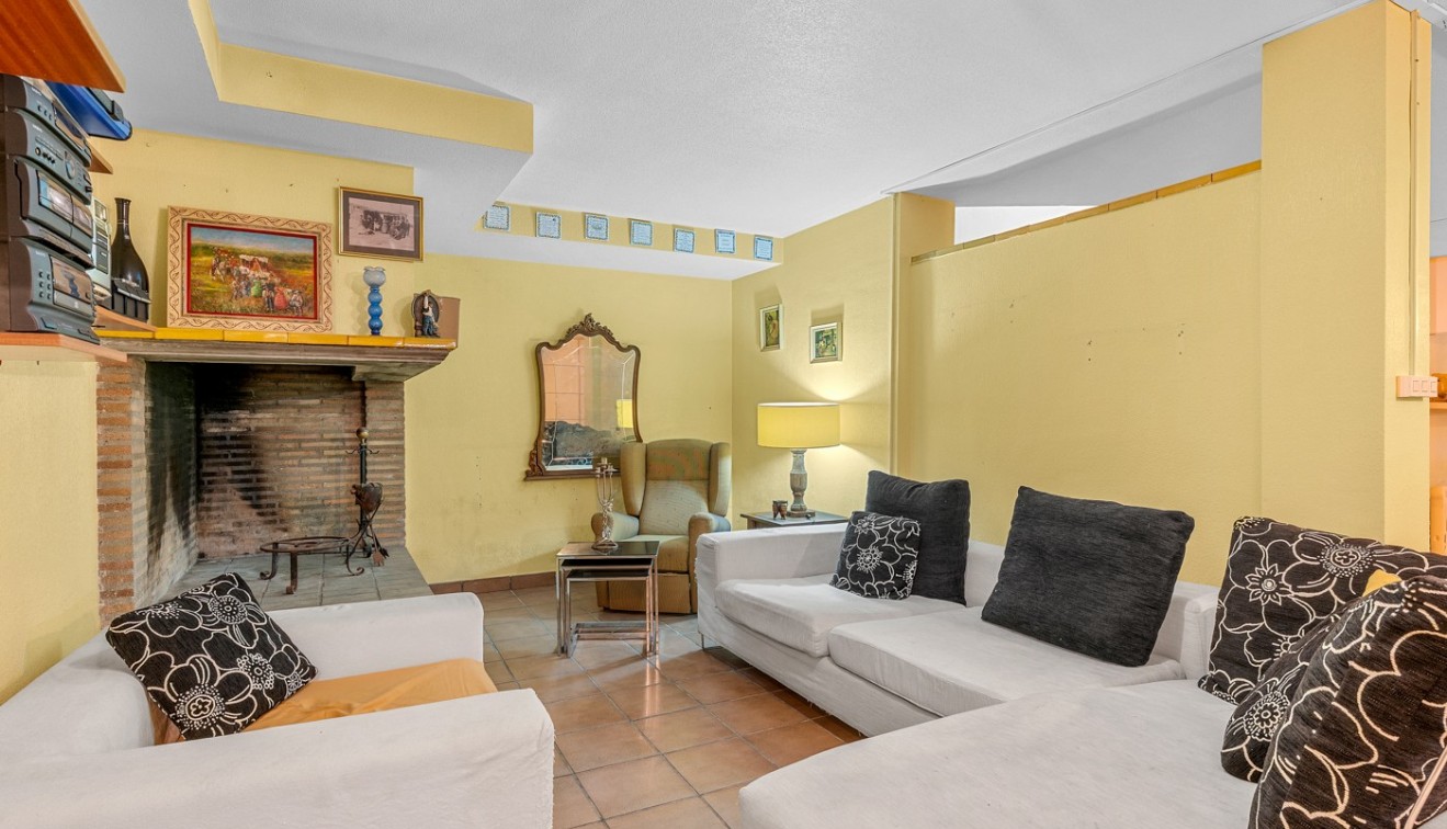 Venta - Chalet - Torrevieja - La Mata