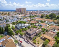 Venta - Chalet - Torrevieja