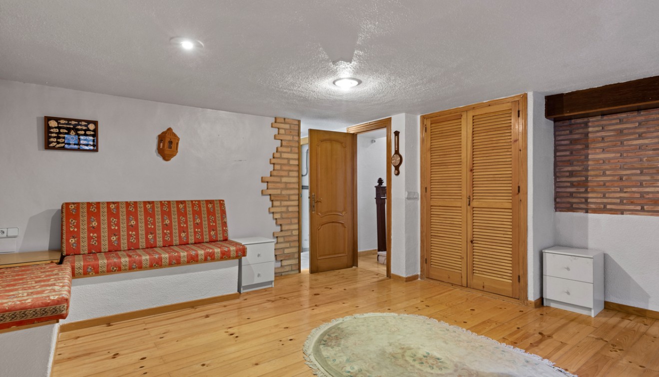 Venta - Chalet - Torrevieja