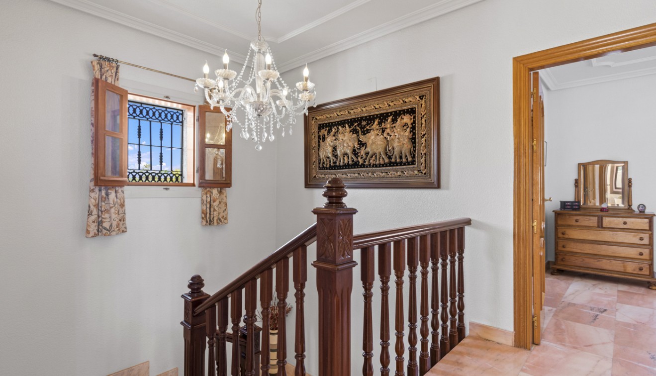 Venta - Chalet - Torrevieja