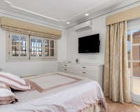 Venta - Chalet - Torrevieja