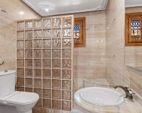 Venta - Chalet - Torrevieja