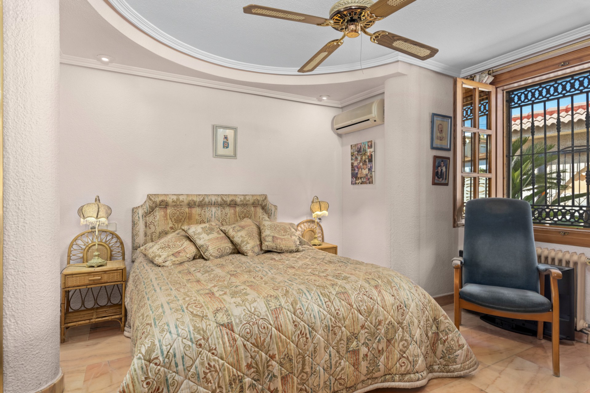 Venta - Chalet - Torrevieja