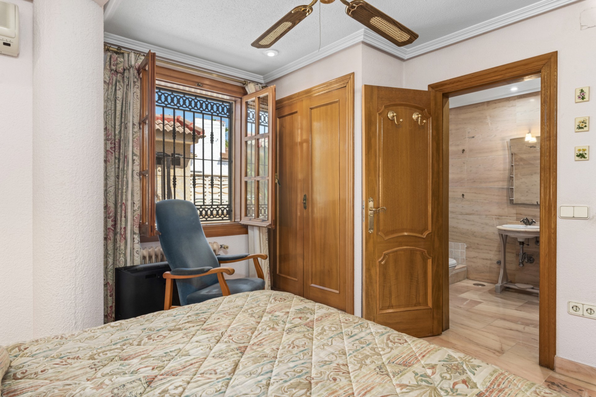 Venta - Chalet - Torrevieja