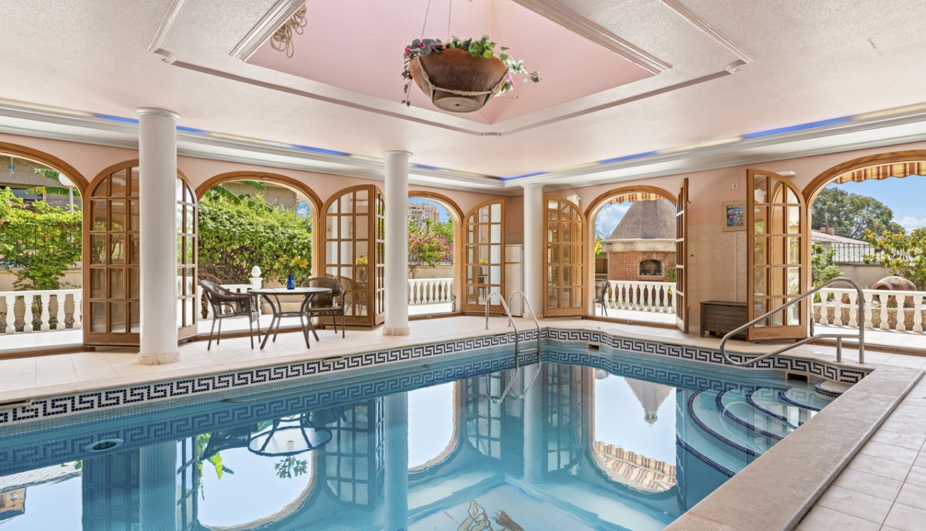 Venta - Chalet - Torrevieja