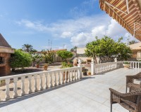 Venta - Chalet - Torrevieja