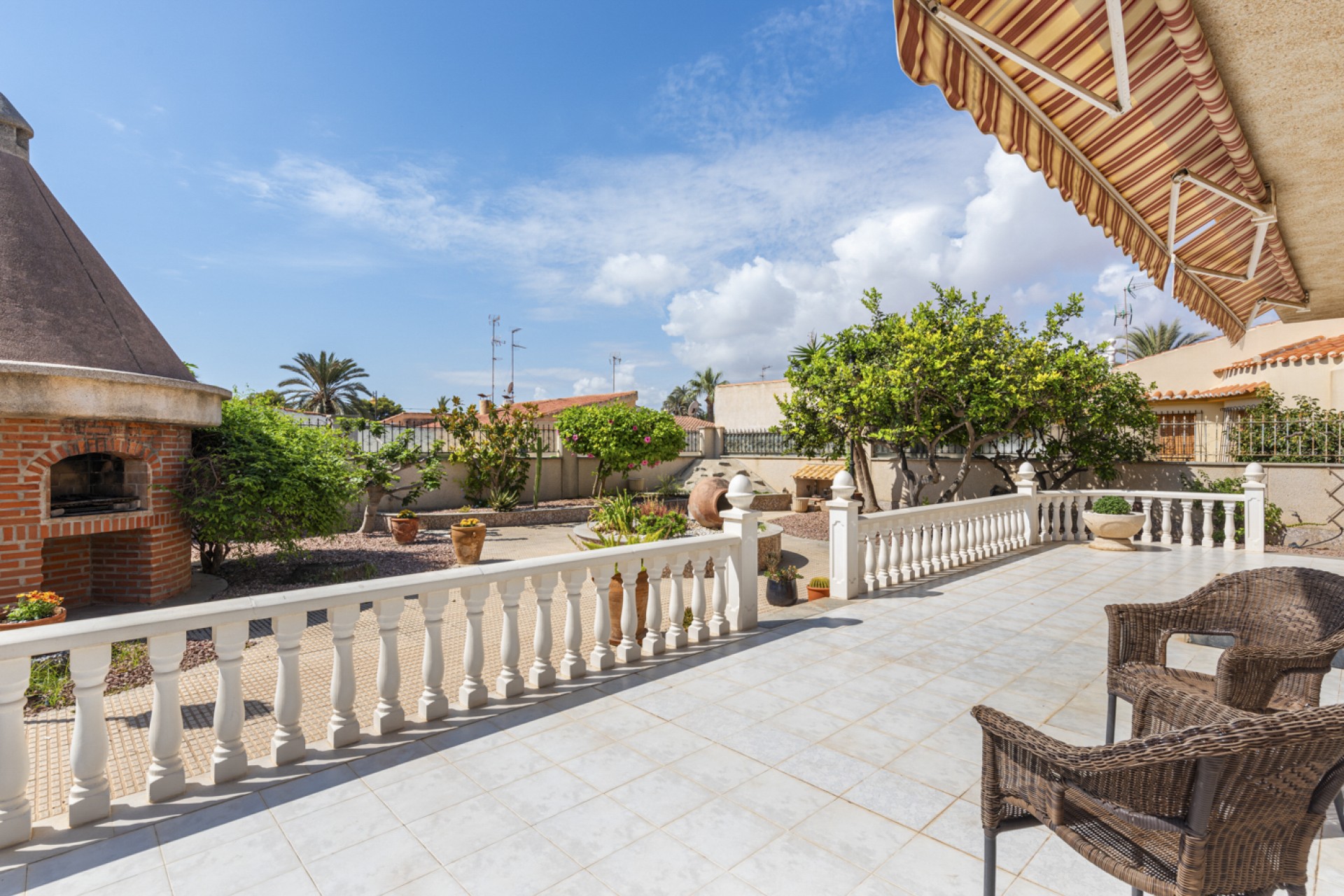 Venta - Chalet - Torrevieja