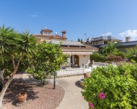 Venta - Chalet - Torrevieja