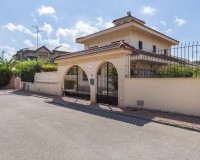 Venta - Chalet - Torrevieja