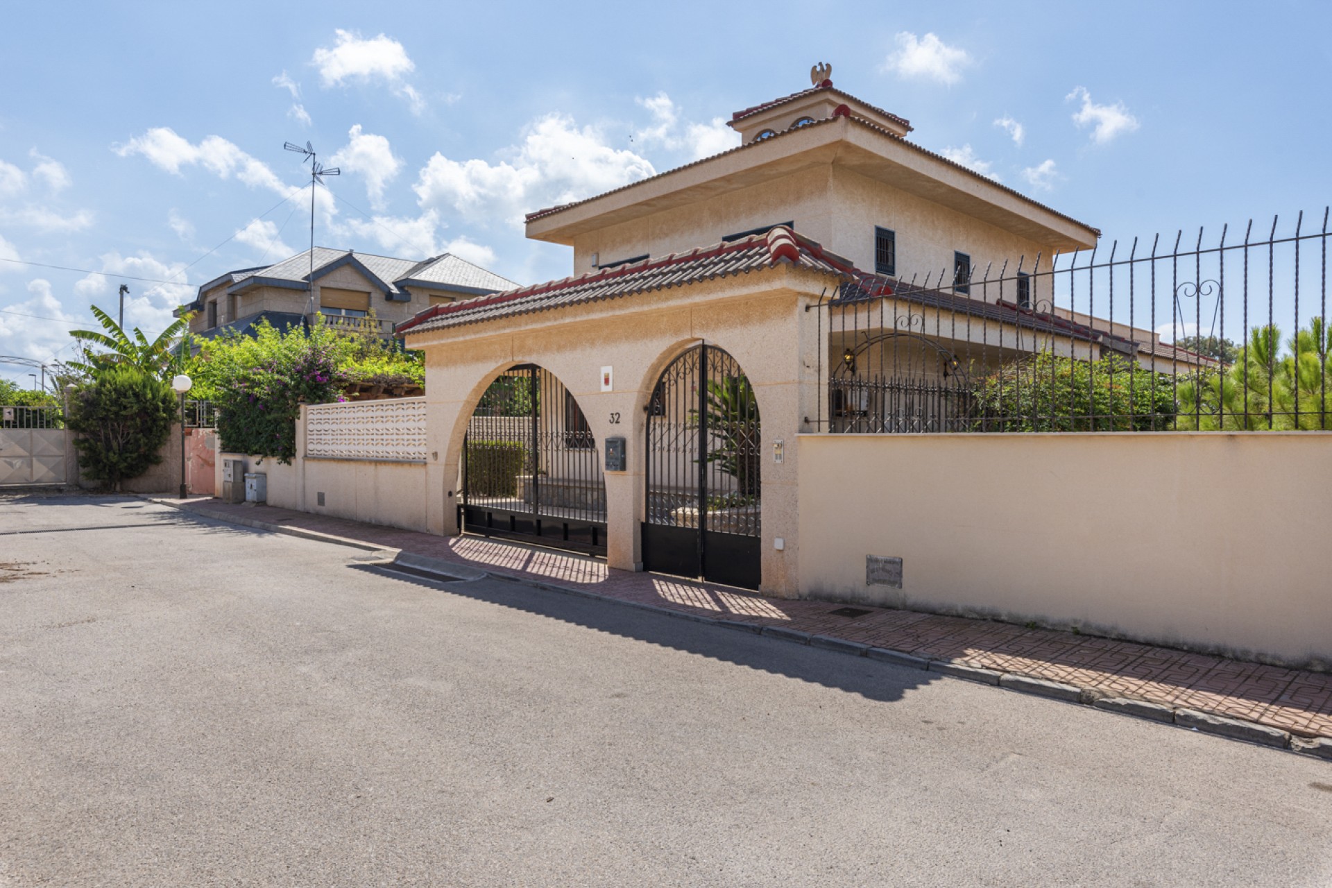 Venta - Chalet - Torrevieja