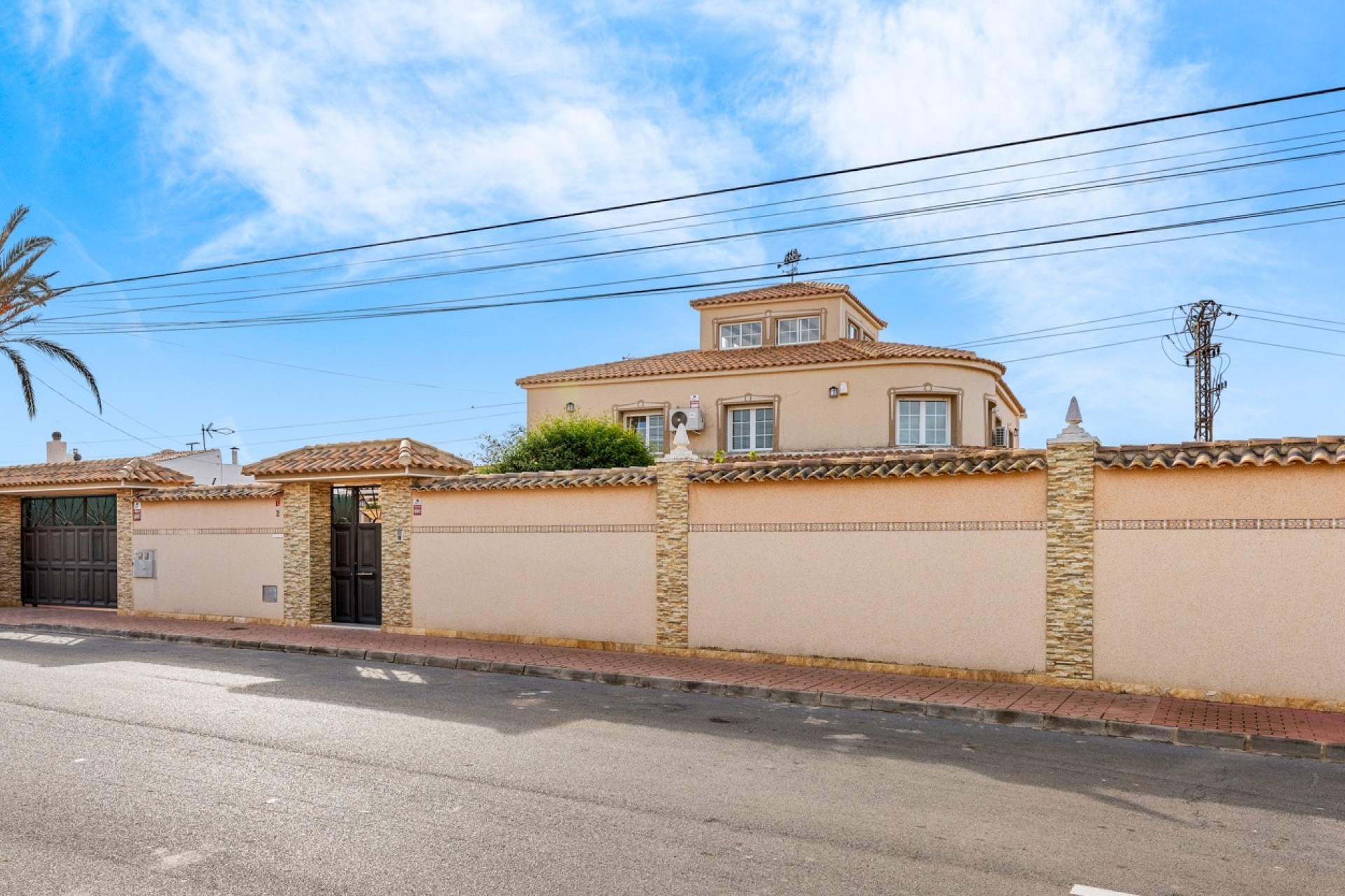 Venta - Chalet - Torrevieja