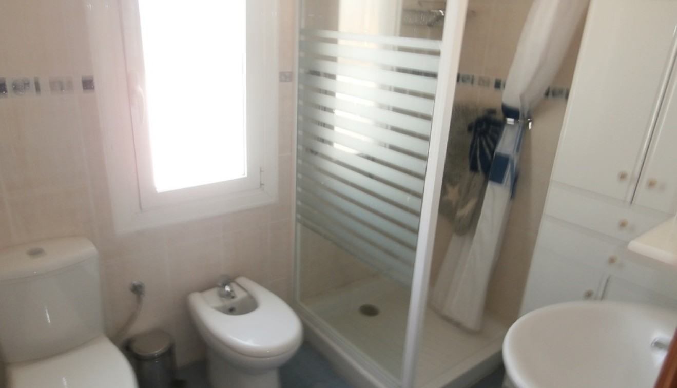 Venta - Chalet - Torrevieja