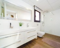 Venta - Chalet - Torrevieja