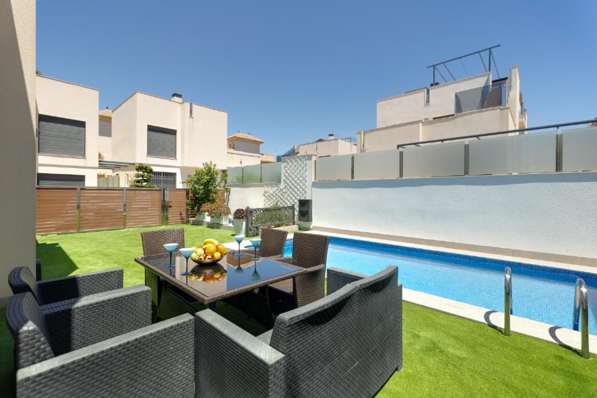 Venta - Chalet - Torrevieja