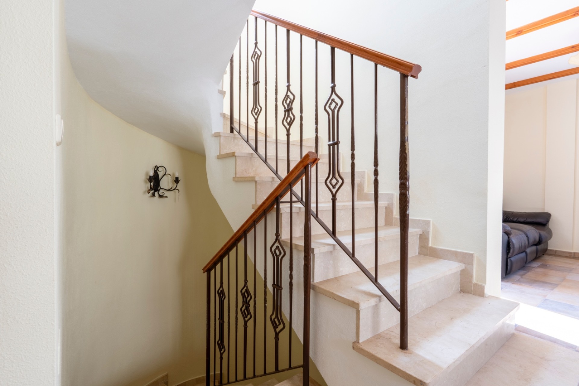 Venta - Chalet - Villamartín