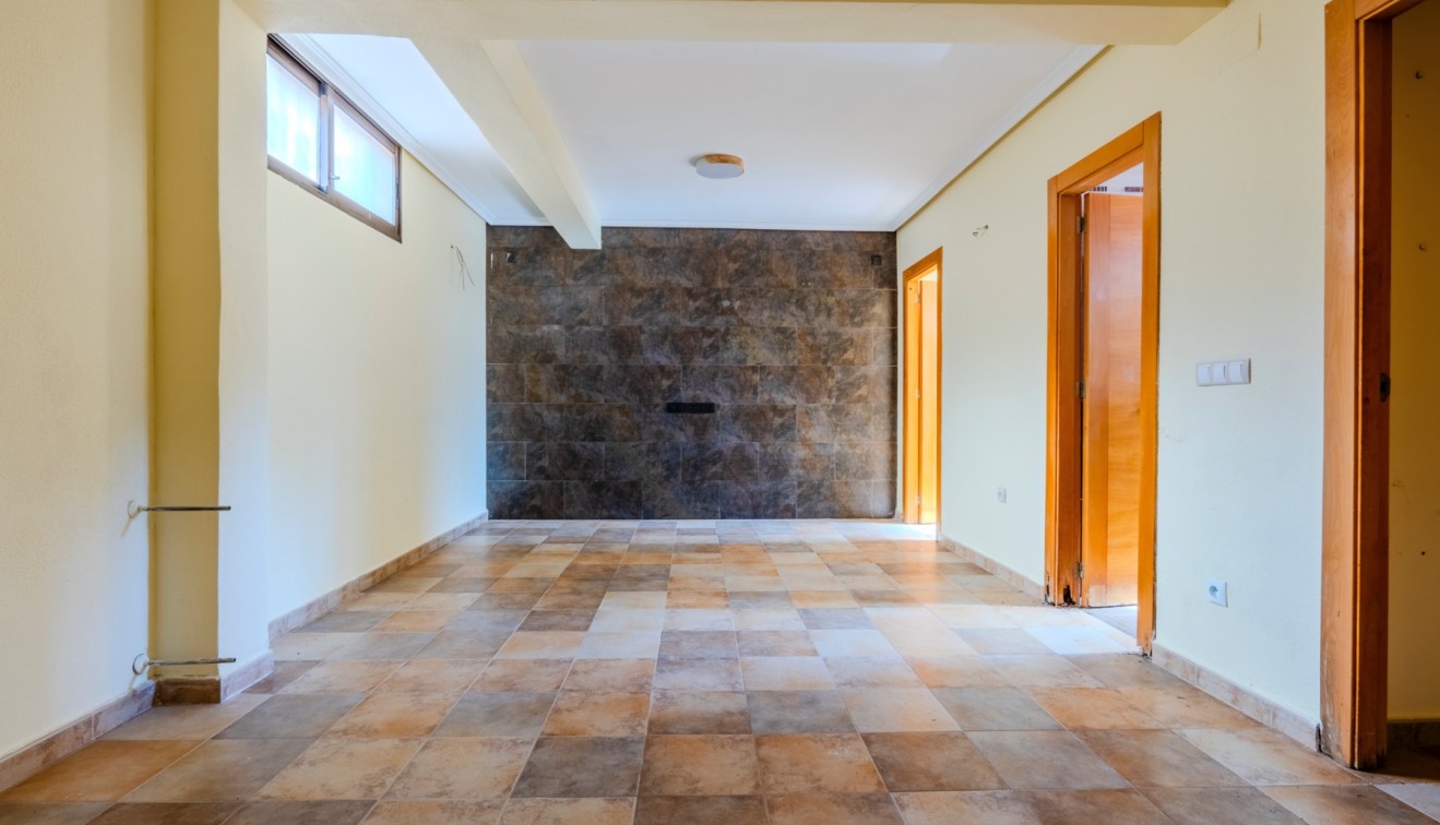 Venta - Chalet - Villamartín