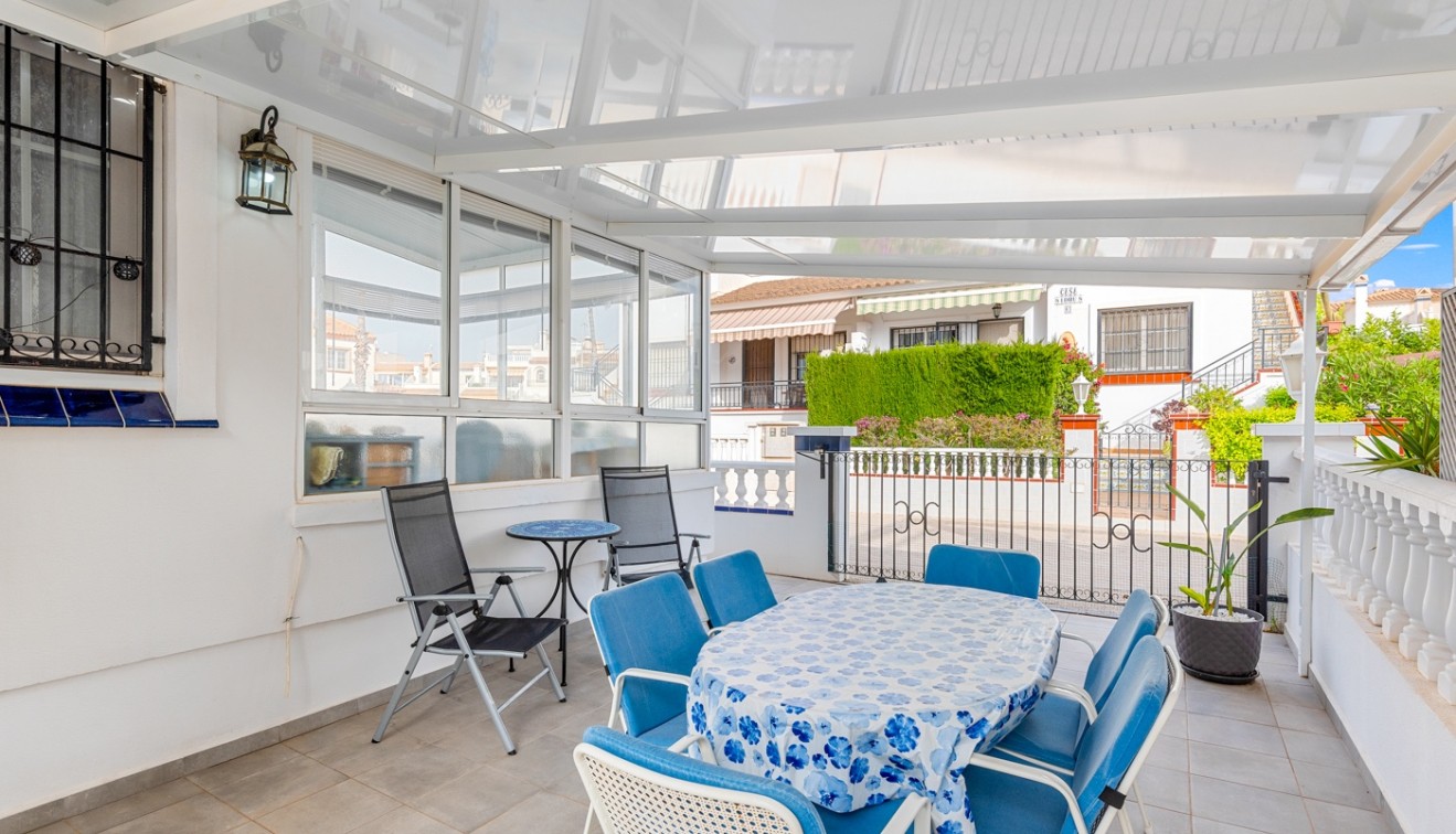 Venta - Cuatro - Orihuela costa - Playa Flamenca