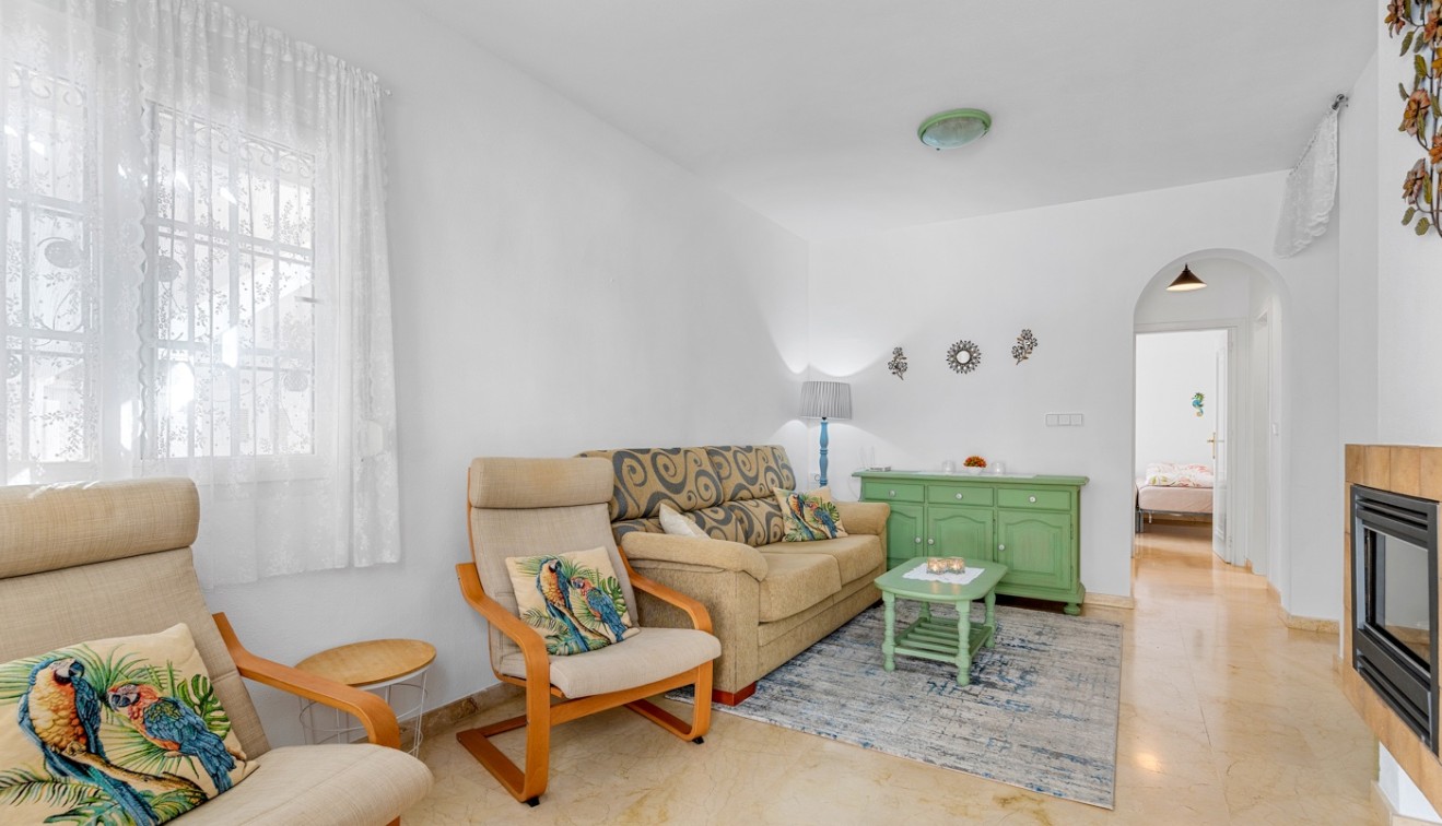 Venta - Cuatro - Orihuela costa - Playa Flamenca