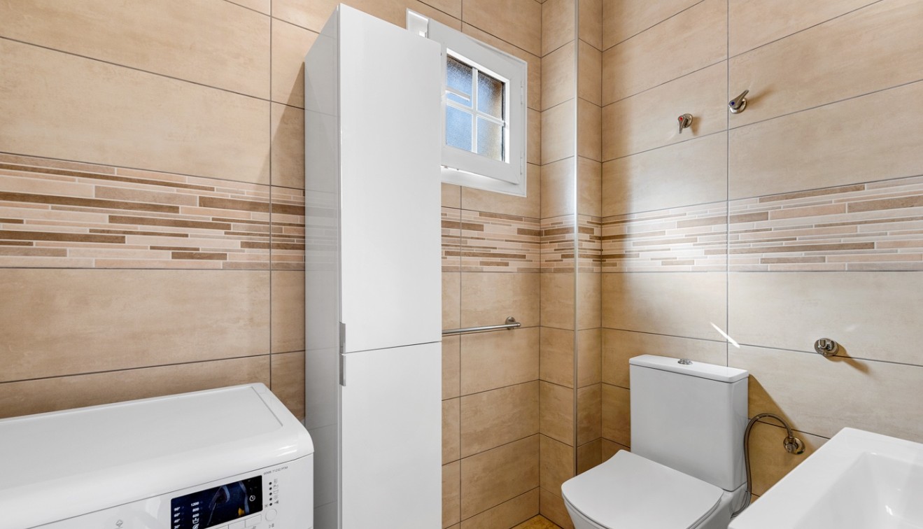 Venta - Cuatro - Orihuela costa - Playa Flamenca