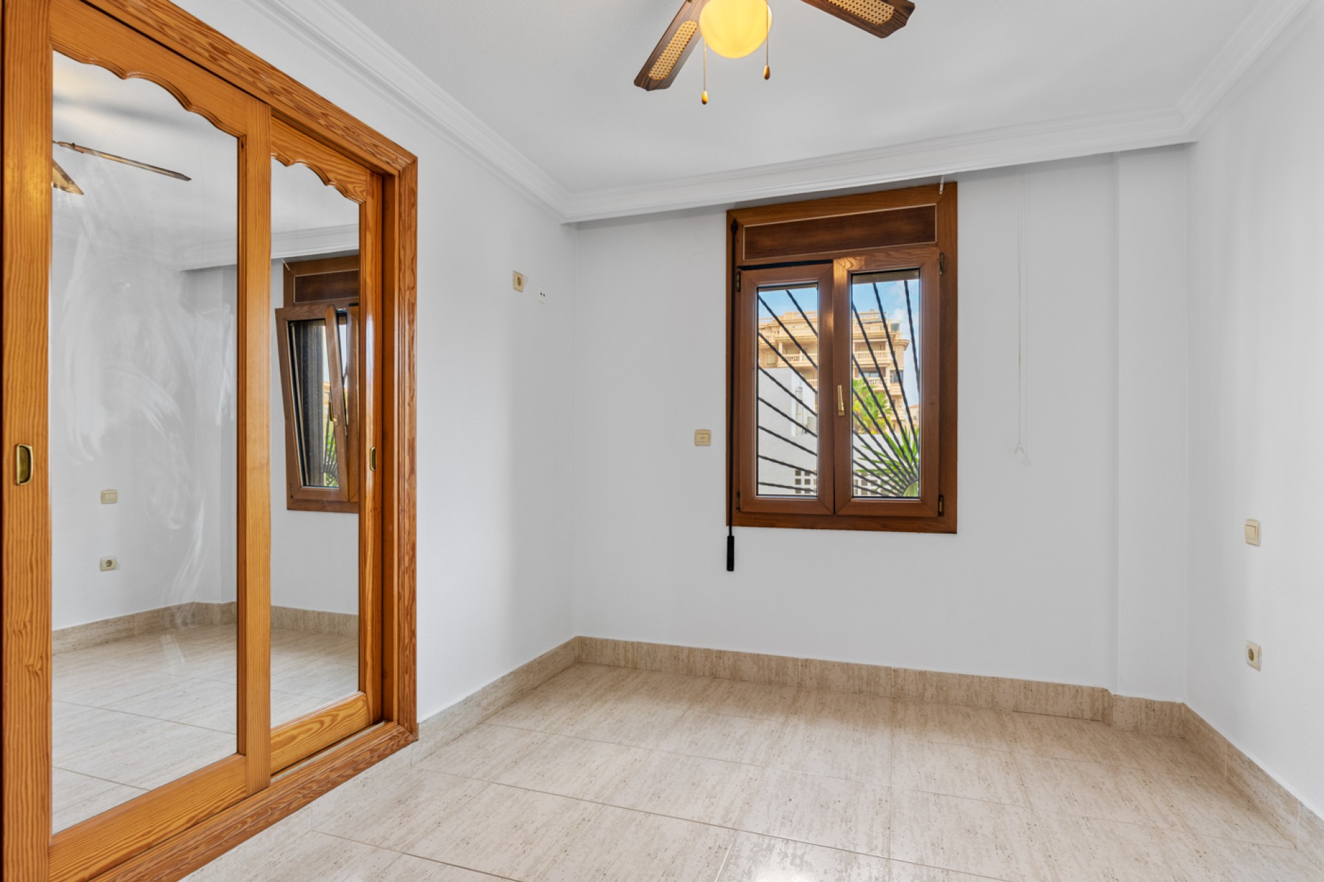 Venta - Ground Floor - Guardamar del Segura