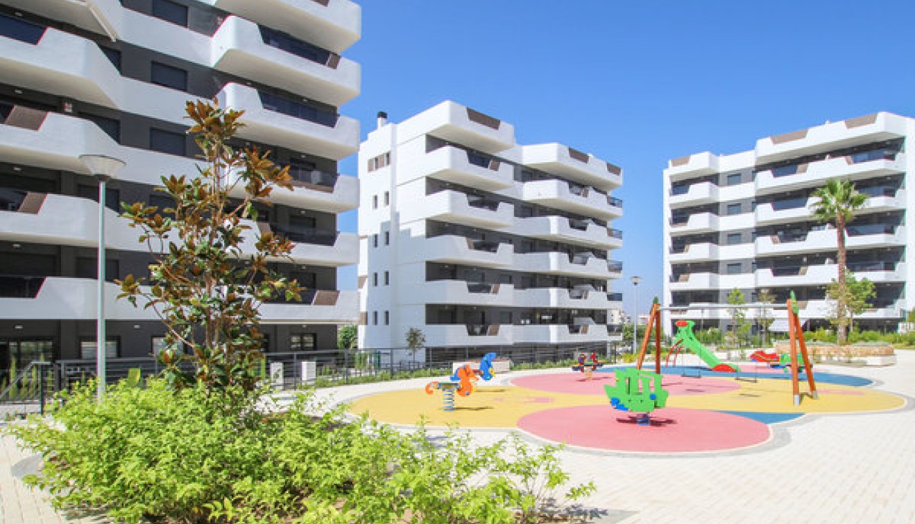 Venta - Piso - Arenales del Sol