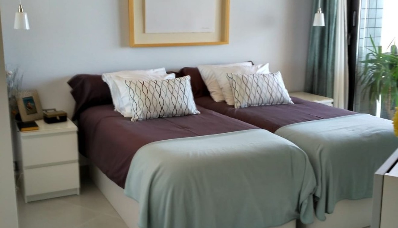 Venta - Piso - Arenales del Sol