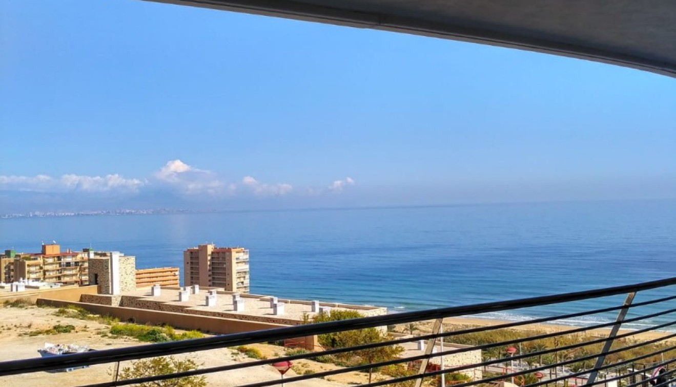 Venta - Piso - Arenales del Sol