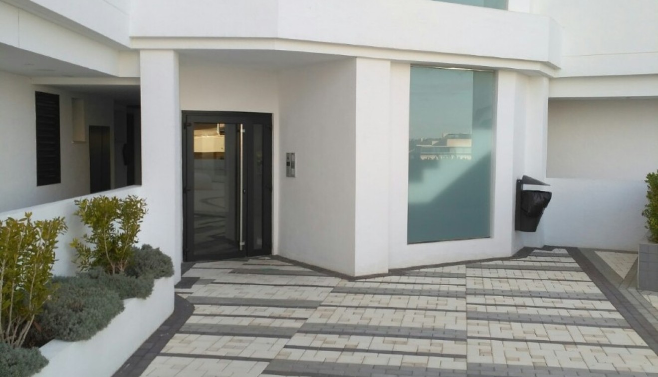 Venta - Piso - Arenales del Sol