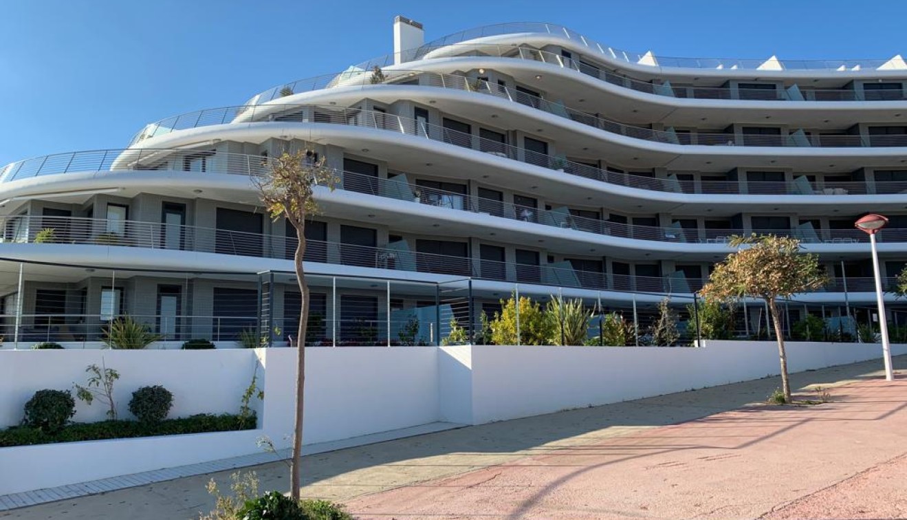 Venta - Piso - Arenales del Sol