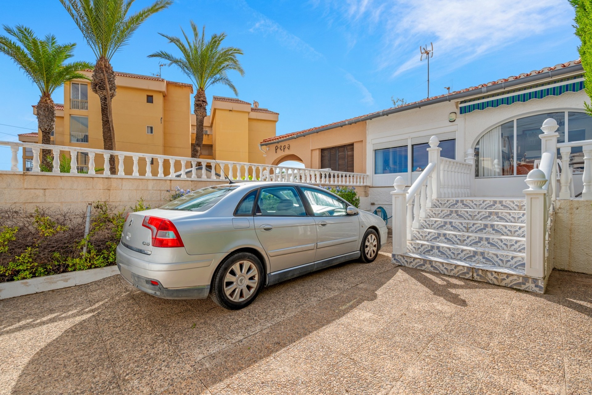 Venta - Semi-adosado  - Orihuela costa - Punta Prima