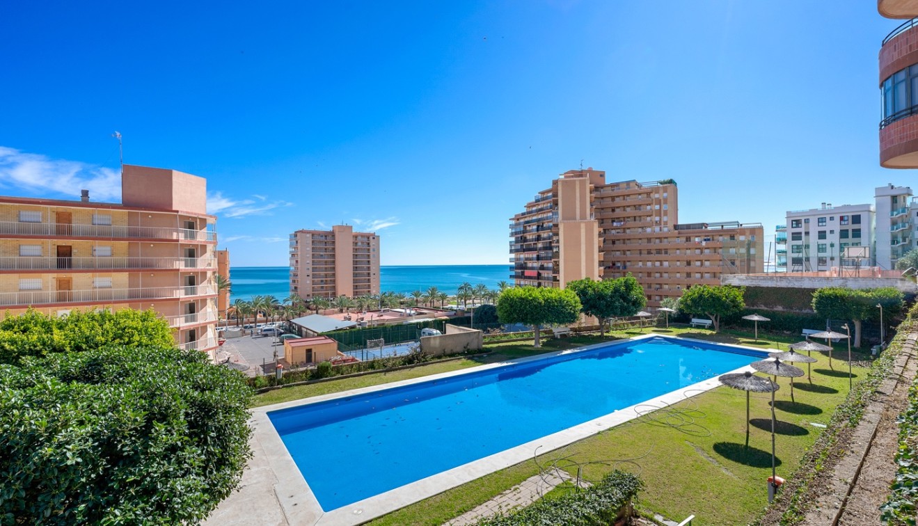 Vente - Apartment - Arenales del Sol - Segunda linea playa