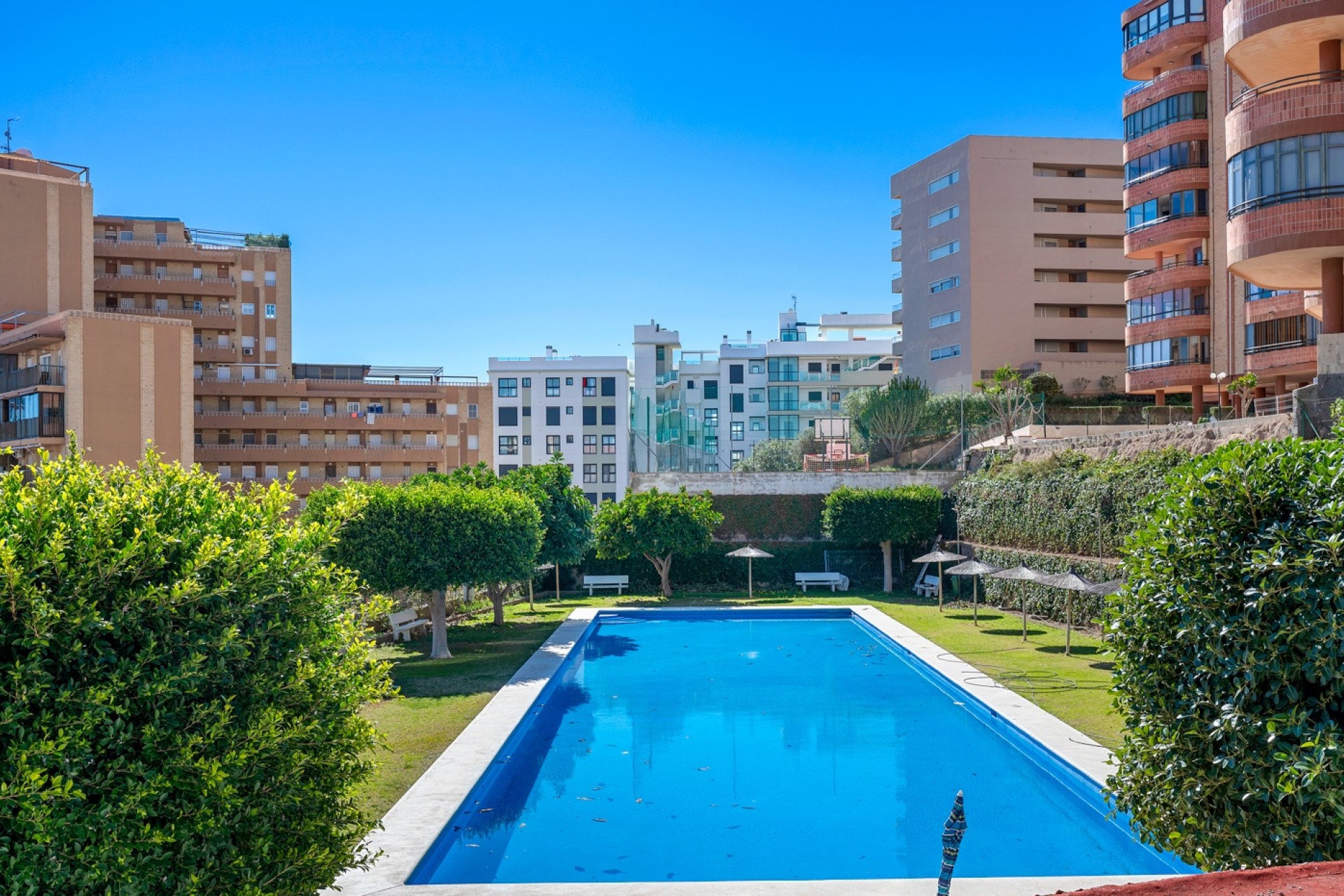 Vente - Apartment - Arenales del Sol - Segunda linea playa