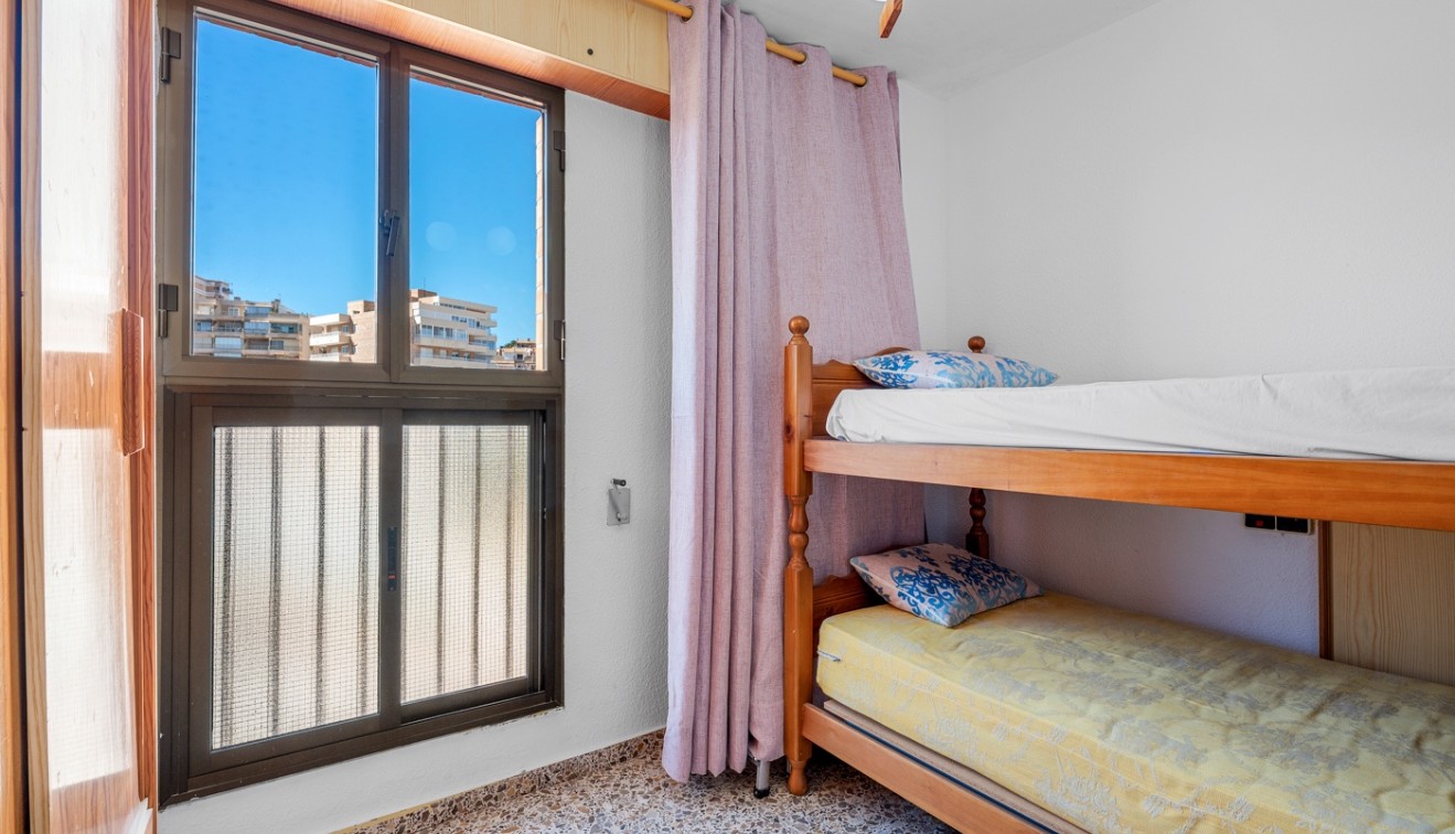 Vente - Apartment - Arenales del Sol - Segunda linea playa