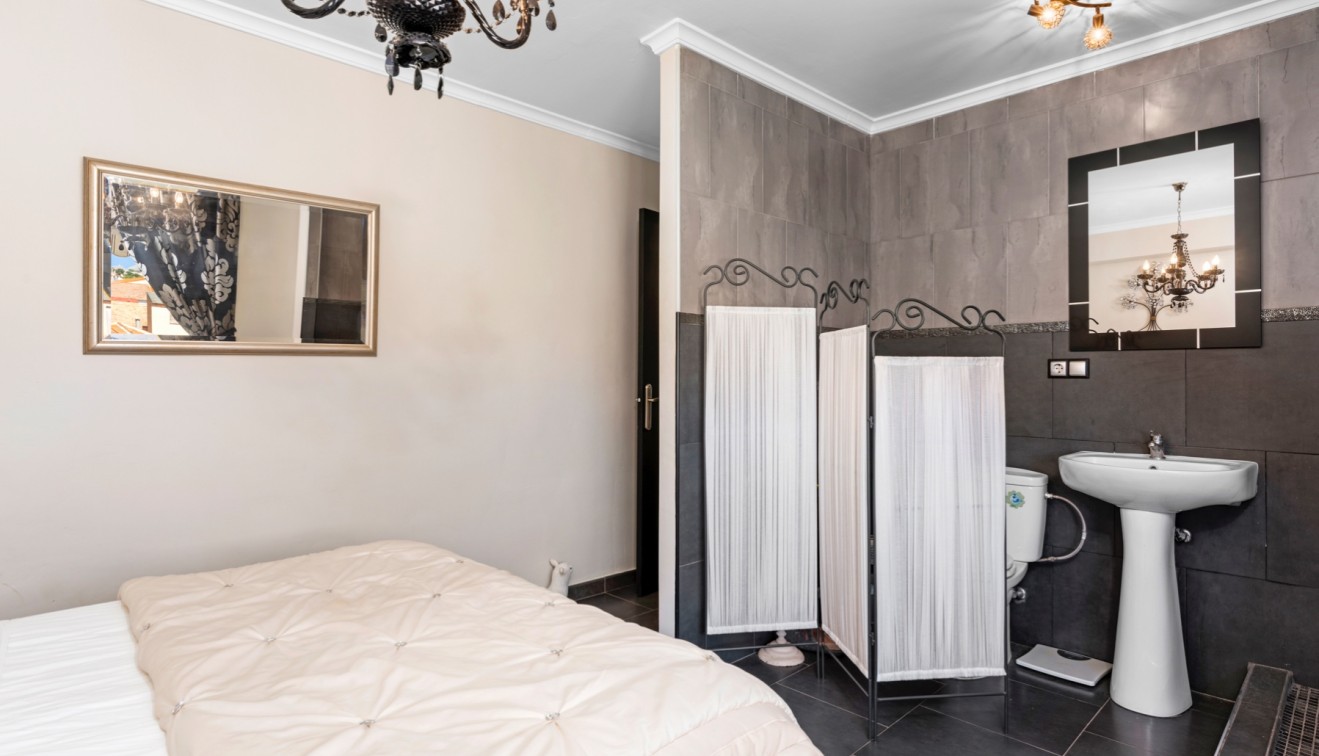 Vente - Apartment - Daya Nueva