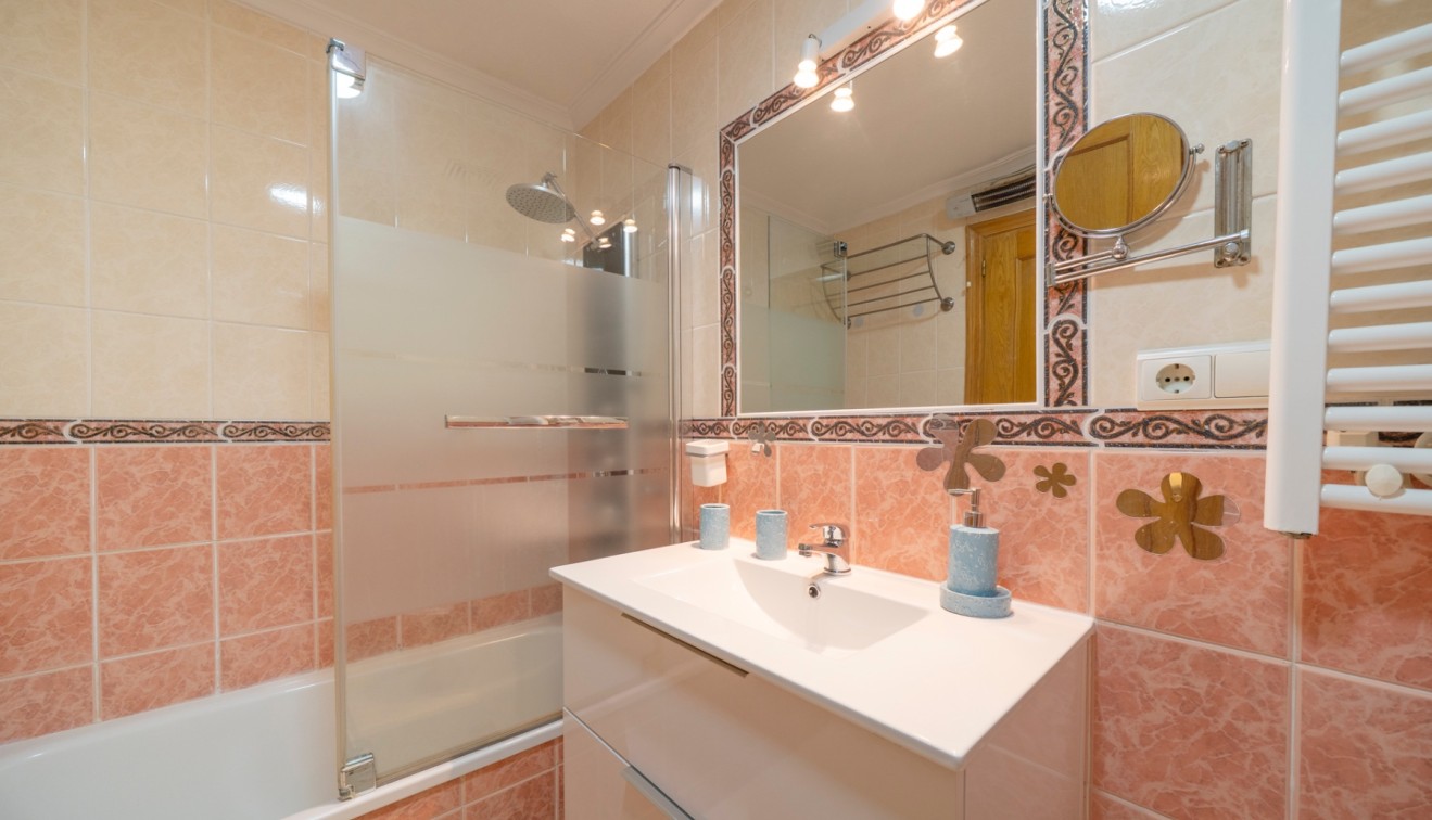 Vente - Apartment - Guardamar del Segura - Pueblo