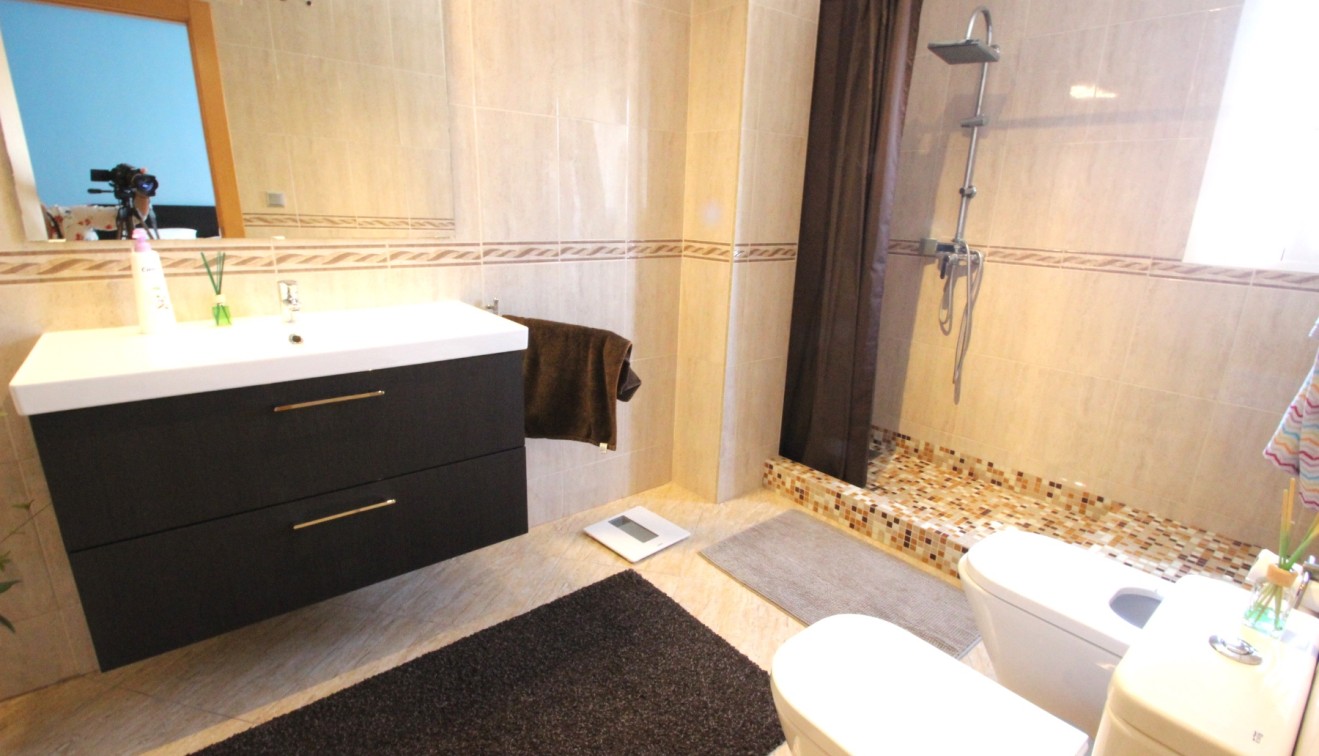 Vente - Apartment - Los Montesinos