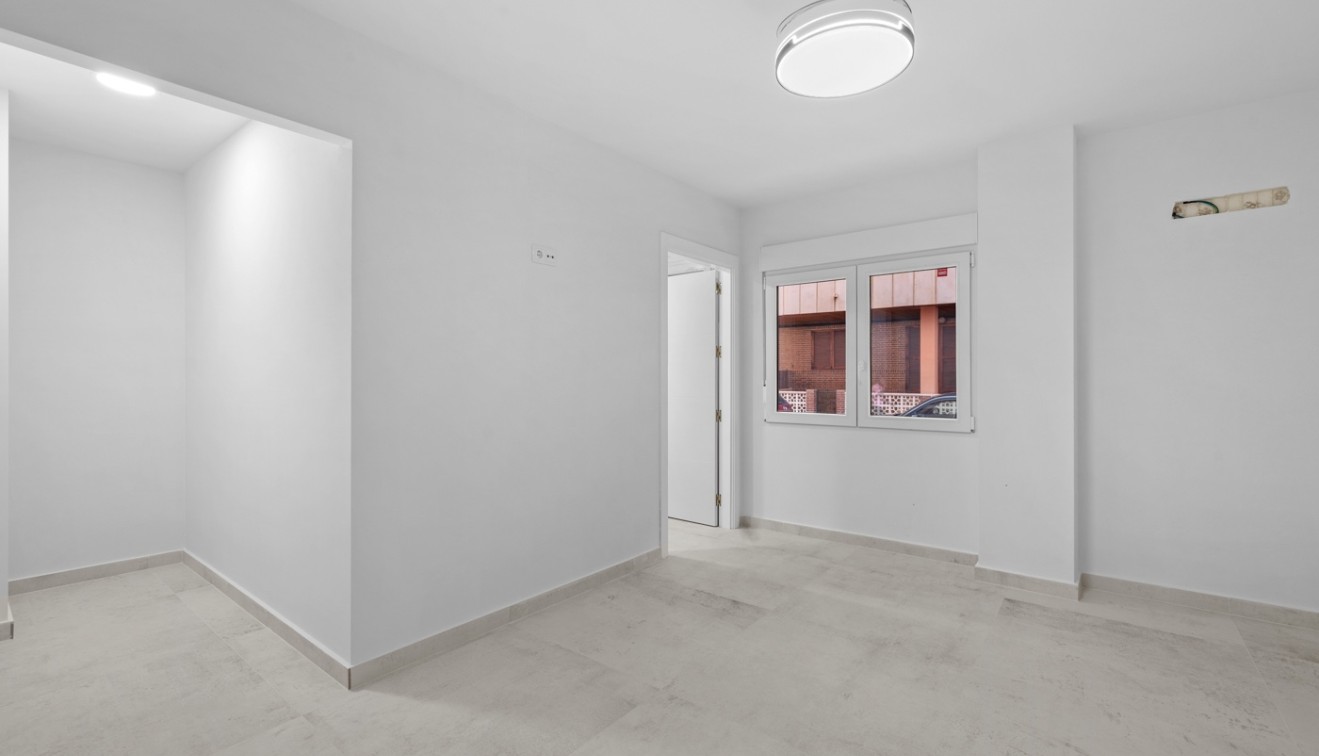 Vente - Apartment - Torrevieja - Playa del Acequión