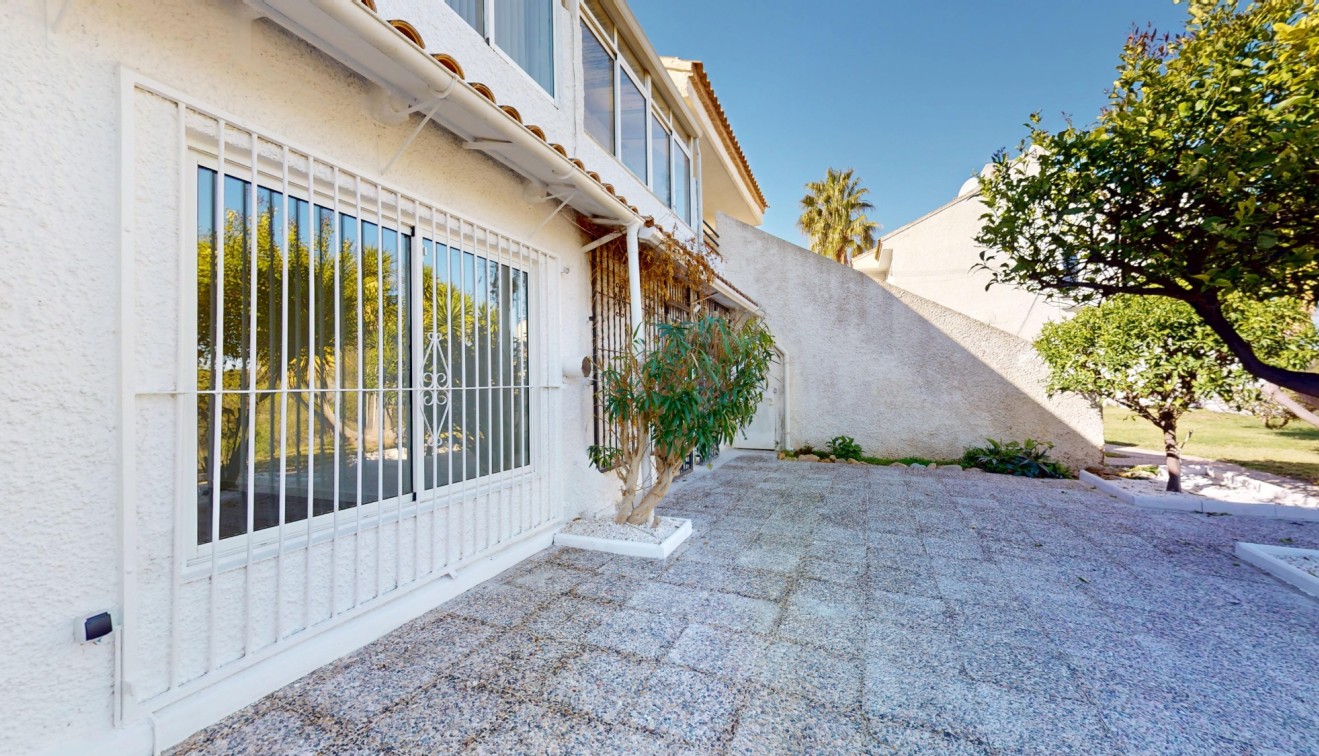 Vente - Bungalow - Orihuela costa - Villamartín