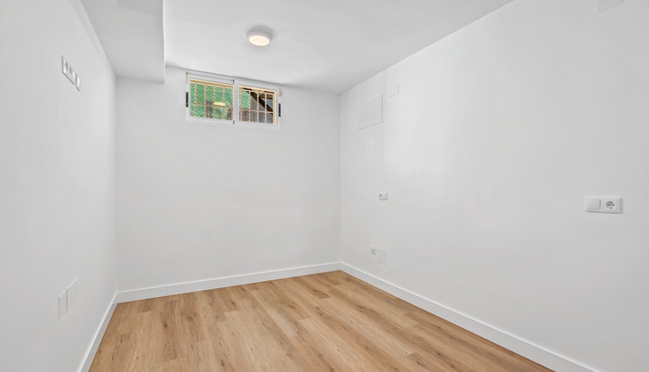 Vente - Semi-detached - Benimar